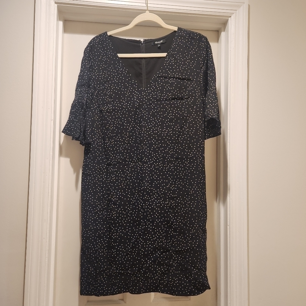 Polka Dot V-Neck Shift Dress - Black/White